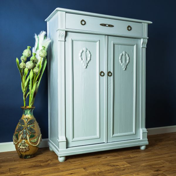 Wardrobe Assembly in Everett